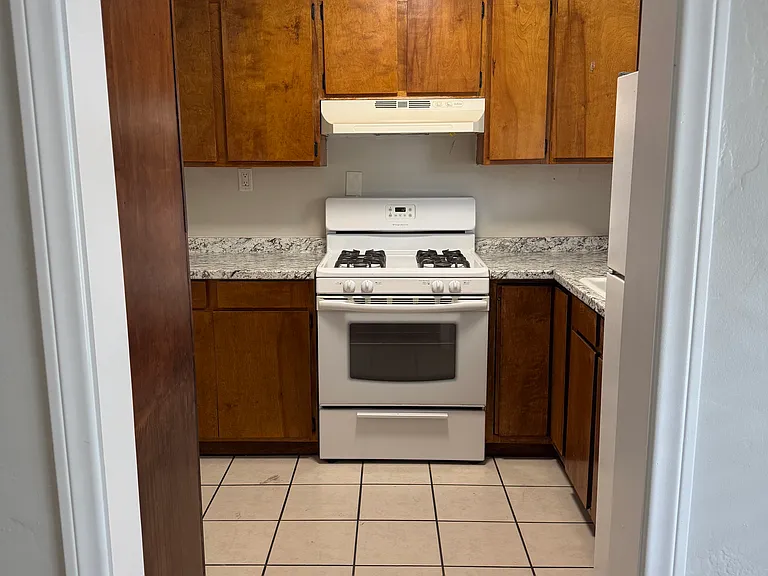 8314 Golden Ave #A — Photo 10