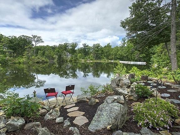 4th image of 3 Cub Lake Rd