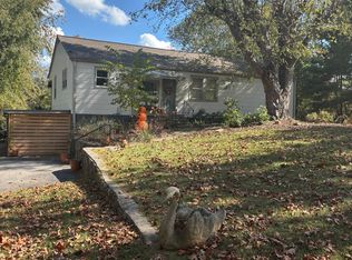 69 Mills Pl, Asheville, NC 28804