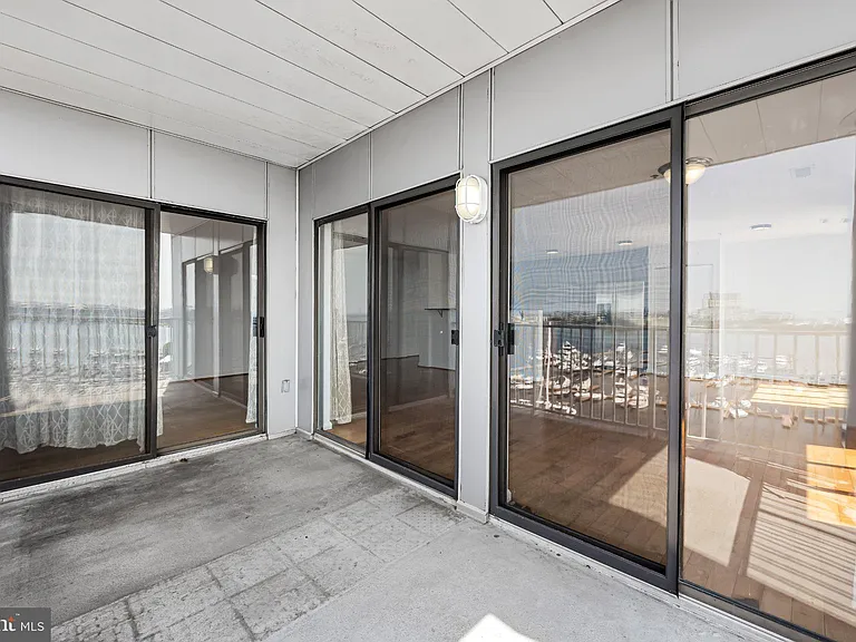 2702 Lighthouse Point E #E-738 — Photo 17