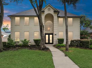 2405 Guilbeau Ln, Seabrook, TX 77586