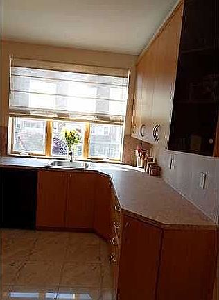 5th image of 135 28th Ave APT 1A