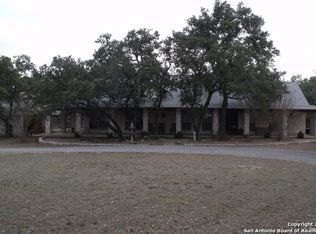 930 County Road 342, Hondo, TX 78861