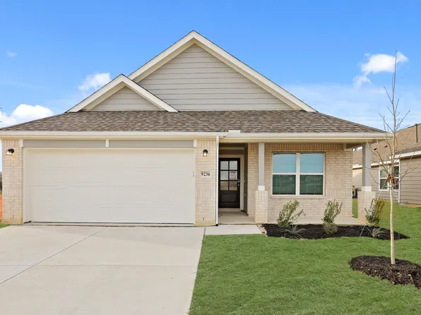 9236 Union Pacific Dr, Crowley, TX 76036
