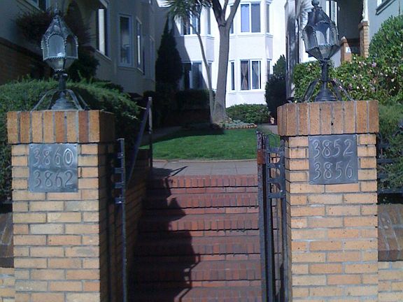 2nd image of 3852 California St #3862