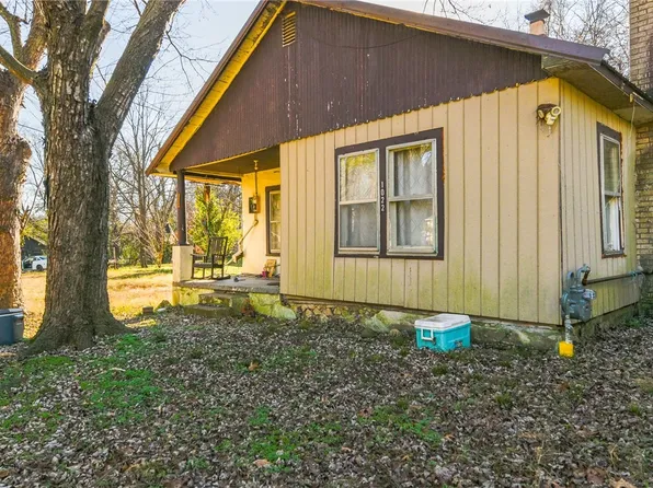 1022 E Ridge Ave, Harrison, AR 72601