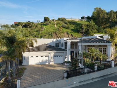 3966 S Cloverdale Ave, Los Angeles, CA, 90008