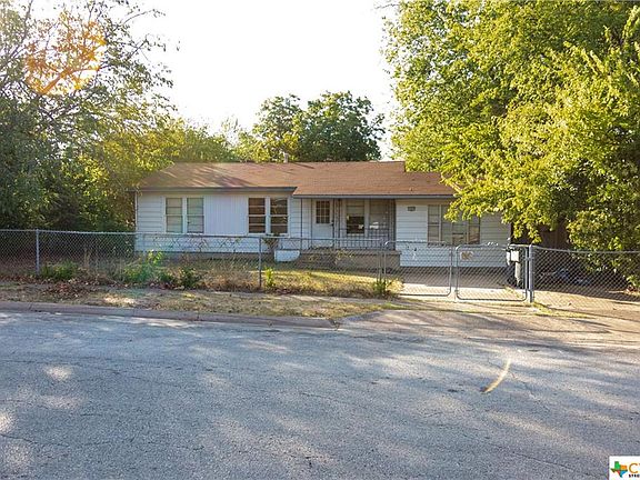 5th image of 1007 Estelle Ave