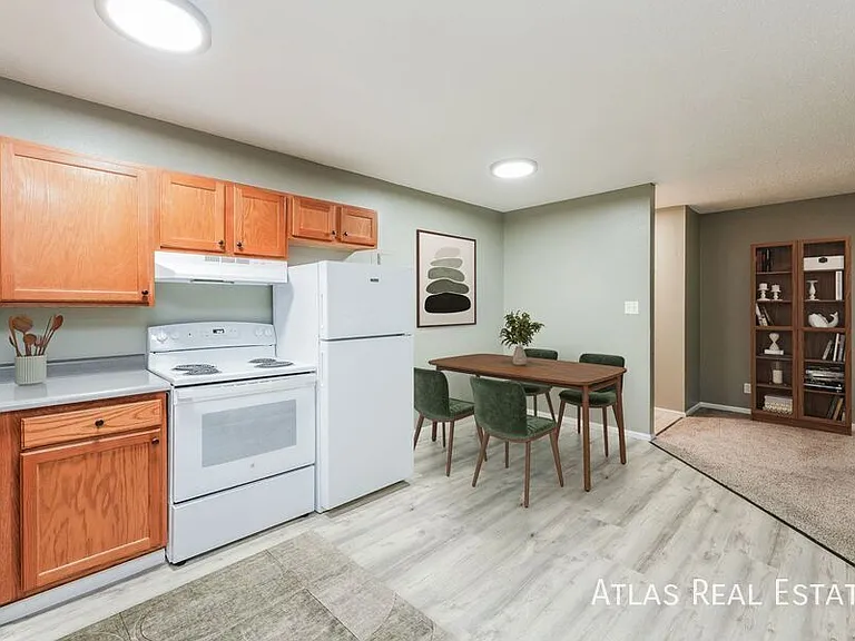 2610/2614 E Fountain Boulevard — Photo 47