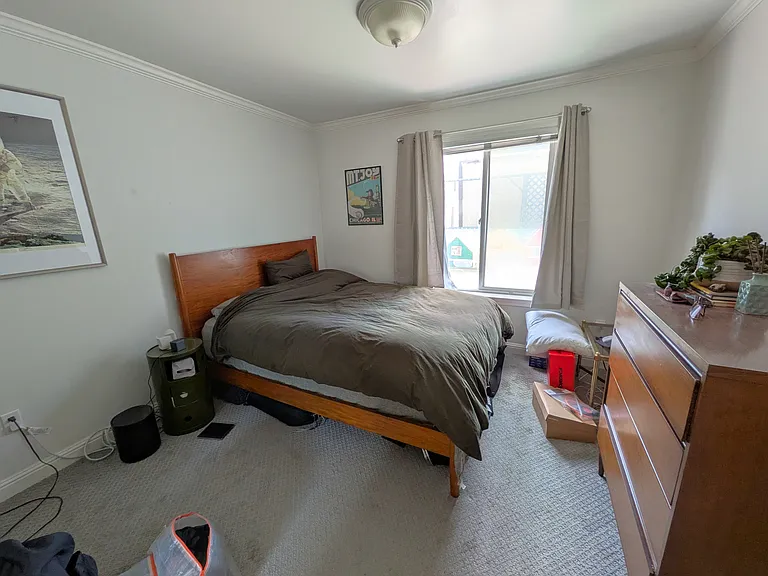 583 Hayes St #2 — Photo 7