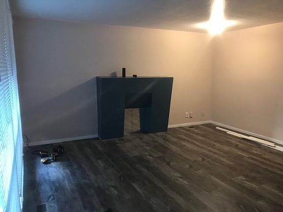 2nd image of 15402 30th Ave S