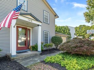 108 S Ridge Trl, Fairport, NY 14450