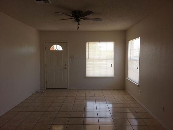 2nd image of 3444 Oxcart Run St