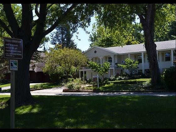 1st image of 1109 Edgewater Dr