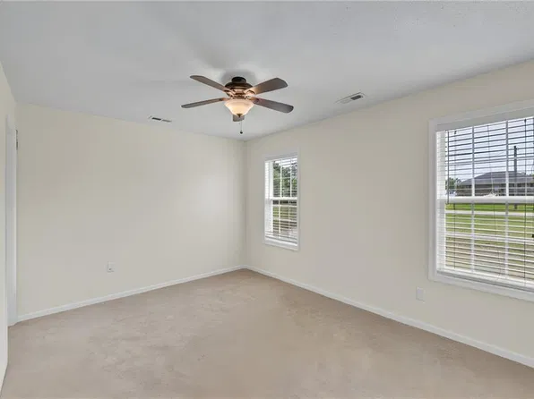 332 S End Rd, Knotts Island, NC 27950