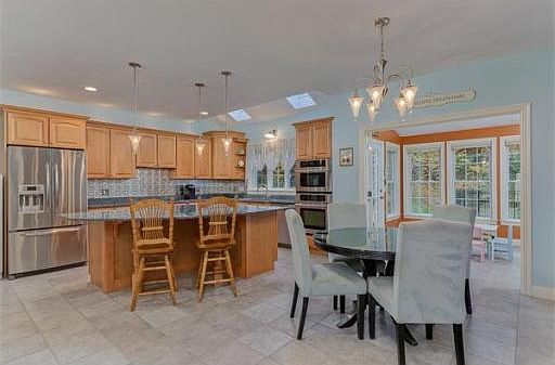 4th image of 78 Shining Rock Dr