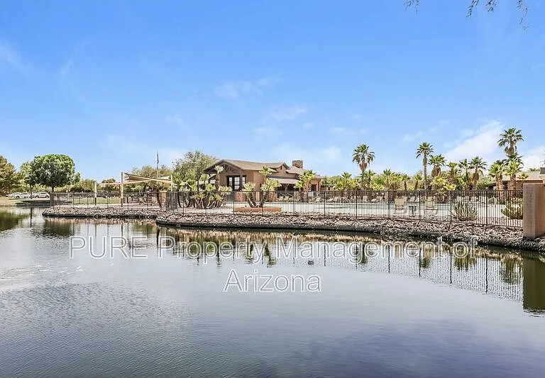 43558 W Oster Dr — Photo 61