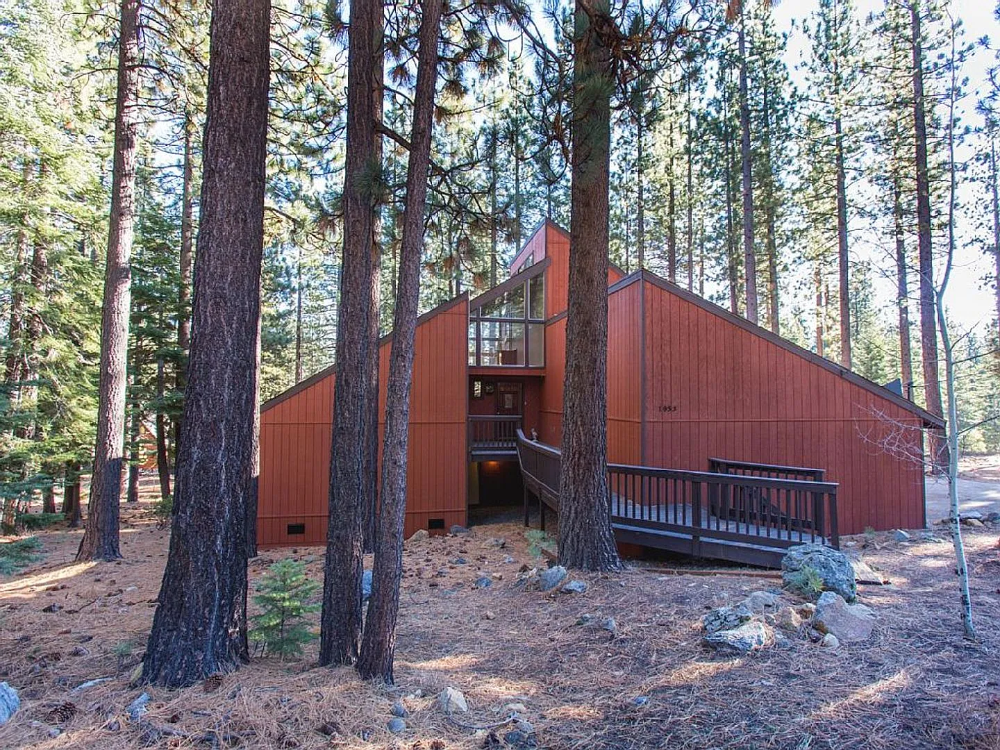 A Rare find in Tahoe! Spacious 4Bd house available now! Call to view today! Available to view on ... — Photo 1