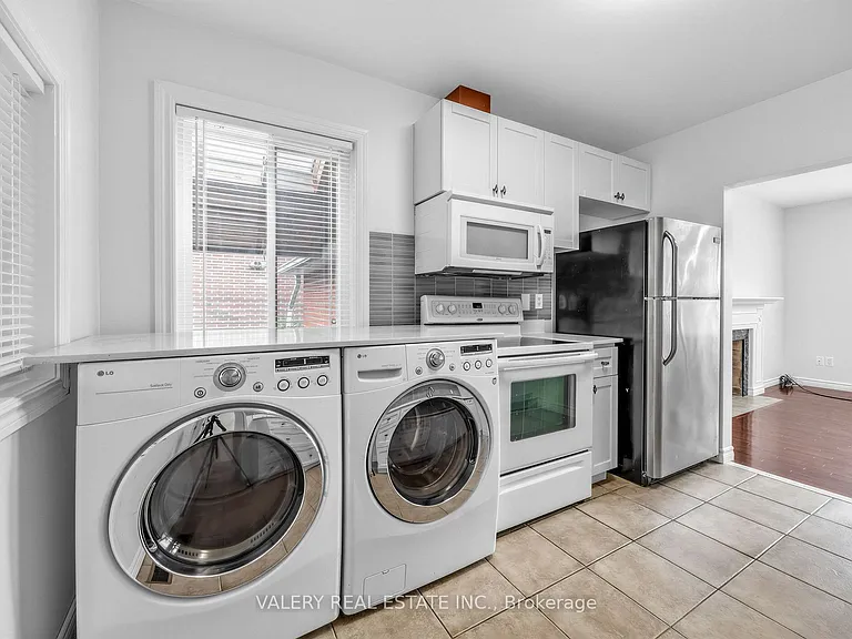 1366 Applewood Rd #MAIN — Photo 7