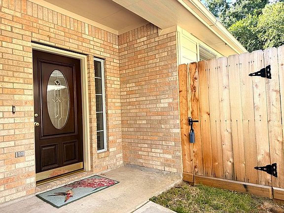 3rd image of 90 N Country Gate Cir