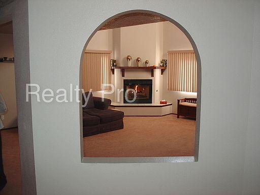3rd image of 7917 Cockatoo Ln NE