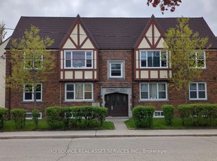 44 Bartonville Ave W #1, Toronto, ON M6M 2B5