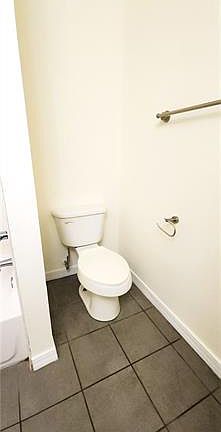 4th image of 3308 Delaware Ave #C
