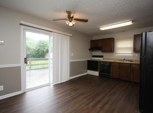 6611 Ashbrooke Dr, Pewee Valley, KY 40056