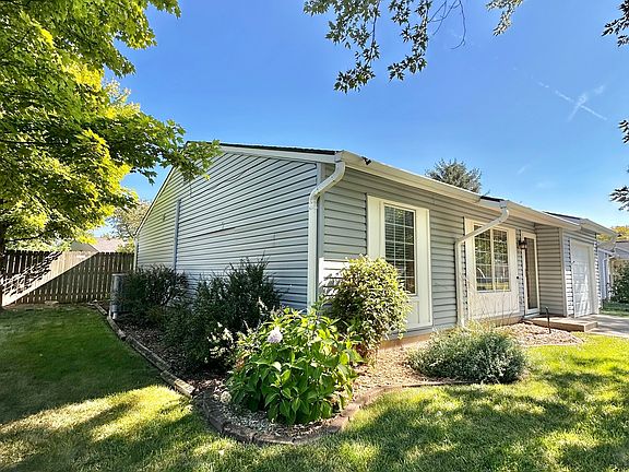 3rd image of 5914 Beau Jardin Dr