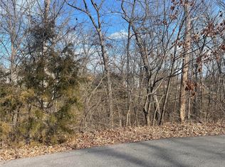 327 Chestnut Ct, Foristell, MO 63348