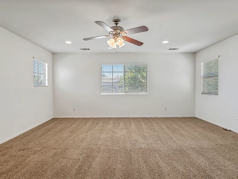 4731 W Avenue J4 — Photo 24