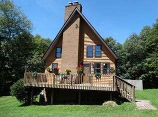495 Mountain View Dr, Fancy Gap, VA 24328
