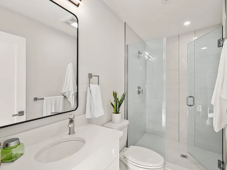 16 Foster Ct #1 — Photo 5