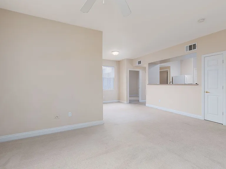 8000 W Badura Ave #1121 — Photo 5