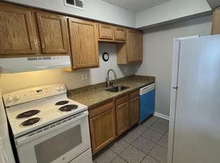 3893 Bennett Rd APT 8, Cincinnati, OH 45245