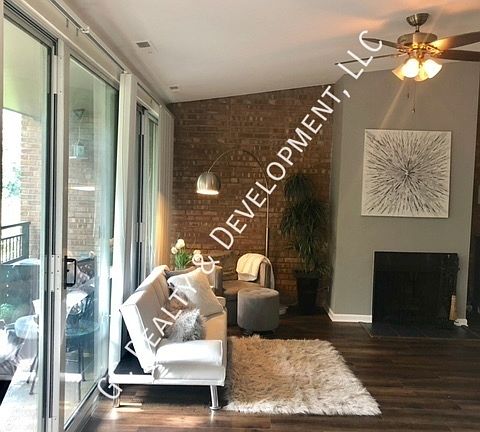 3rd image of 6016 E Lake Dr APT 2D