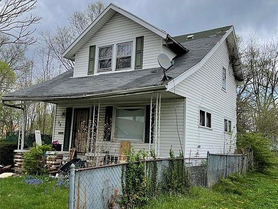 2nd image of 52 Bish Ave