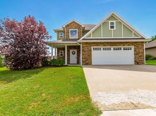 3702 Chestnut Dr, Columbia, MO 65202