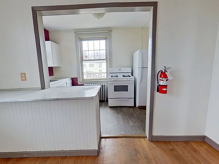 1303 Mount Rose Ave — Photo 2