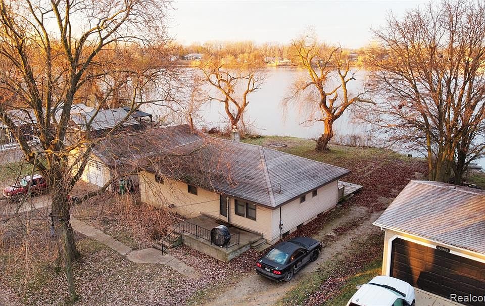 36006 Ruth St, Brownstown, MI 48173 Zillow