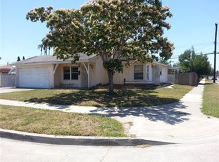 8222 Flight Ave, Midway City, CA 92655