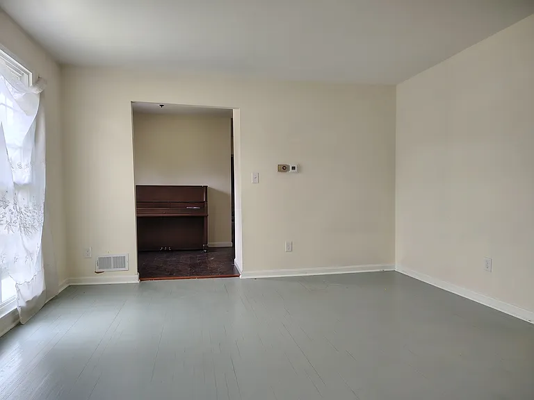 14301 Ansted Rd — Photo 6