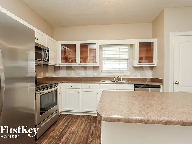837 Manderlay Way — Photo 6