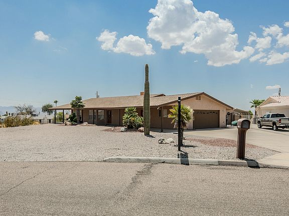 2nd image of 3218 Maverick Dr