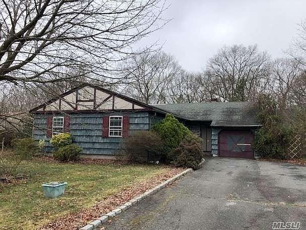 1st image of 387 Wellwood Dr