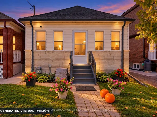 120 Brownville Ave, Toronto, ON M6N 4L4