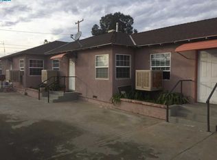 725 Orange Ave, Lindsay, CA 93247