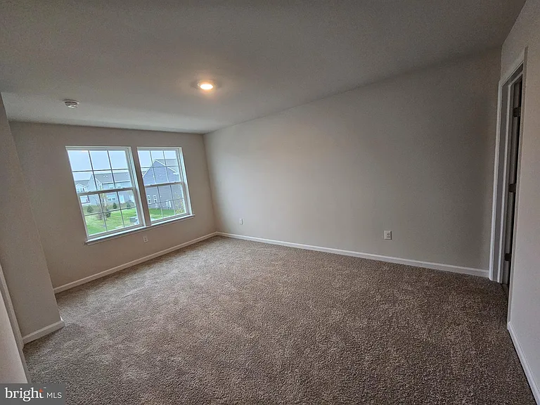 4 Elliot Ln — Photo 15