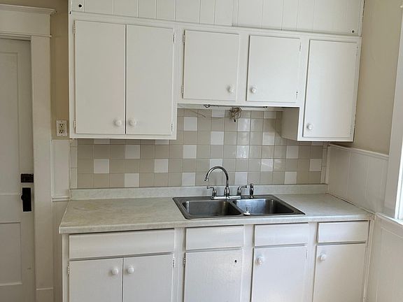 2nd image of 81 Littlefield Ave