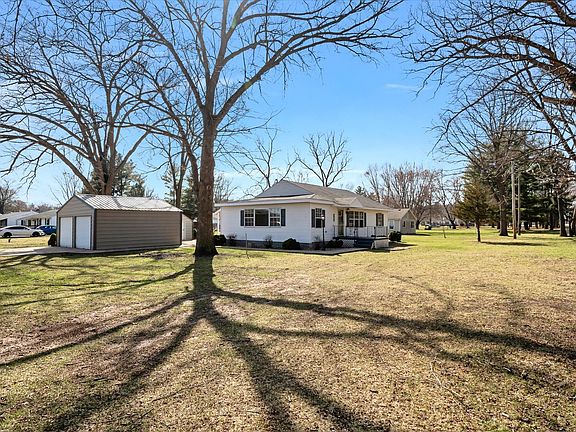 3rd image of 3478 N 17240e Rd